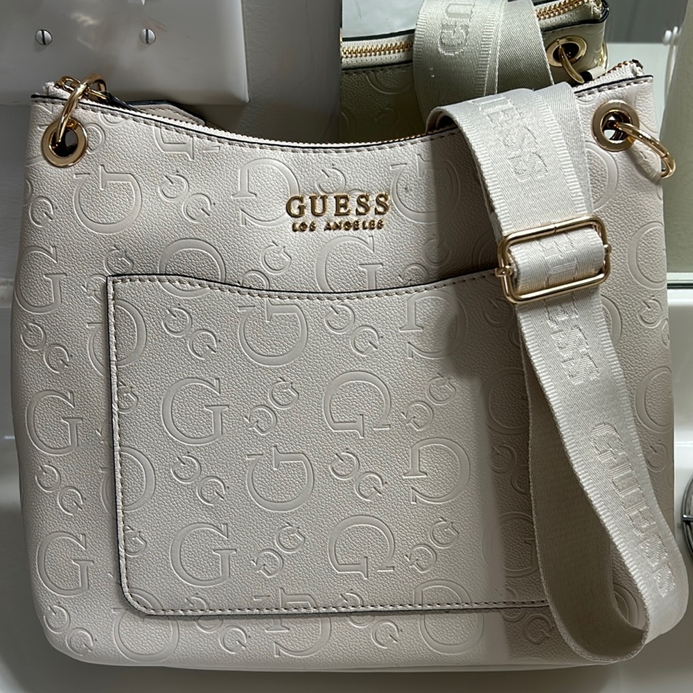 Guess crossbody